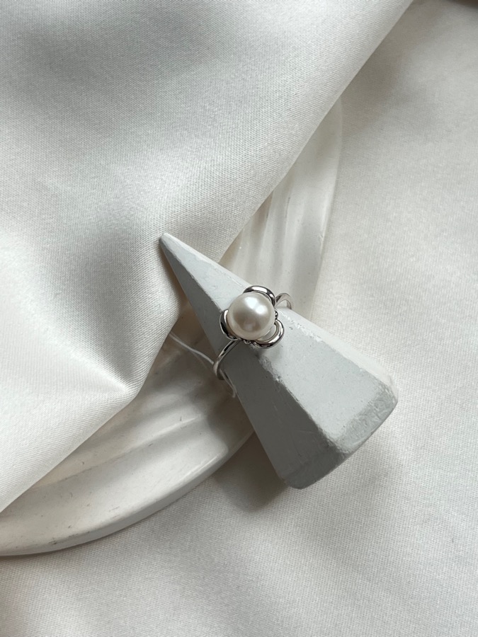 купить Кольцо из серебра с жемчугом, 17,5 размер , фото 2