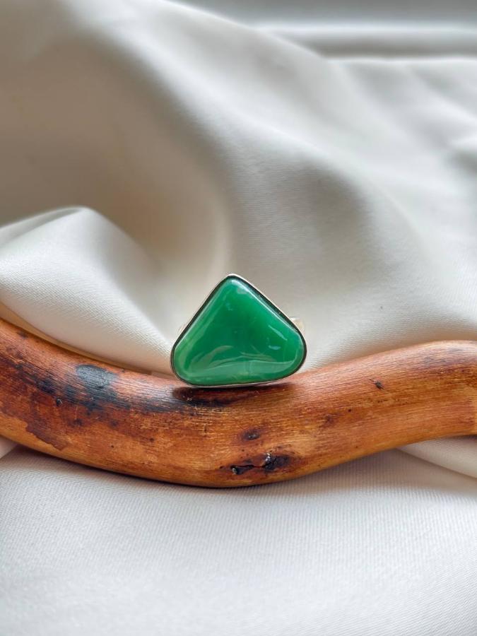 купить Кольцо из серебра с хризопразом  , фото 2