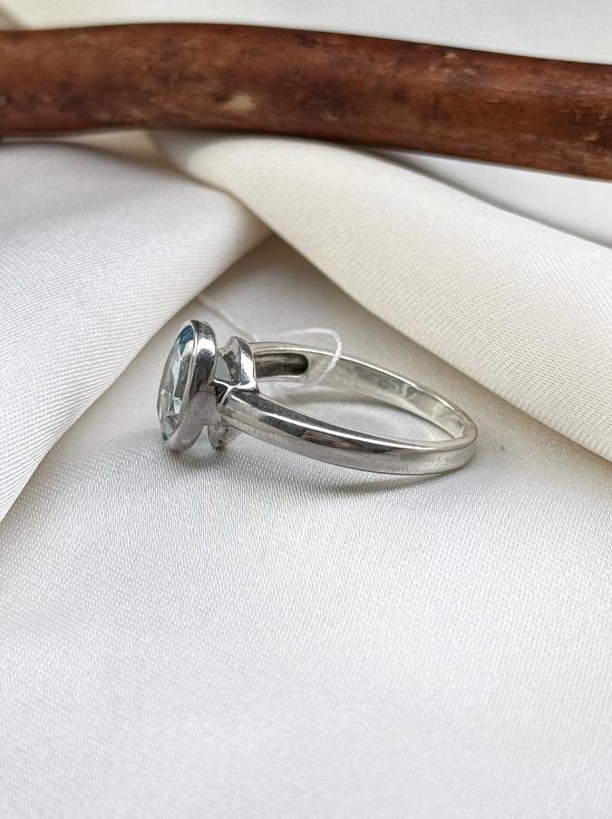 купить Кольцо из серебра с топазом,18 размер  , фото 2