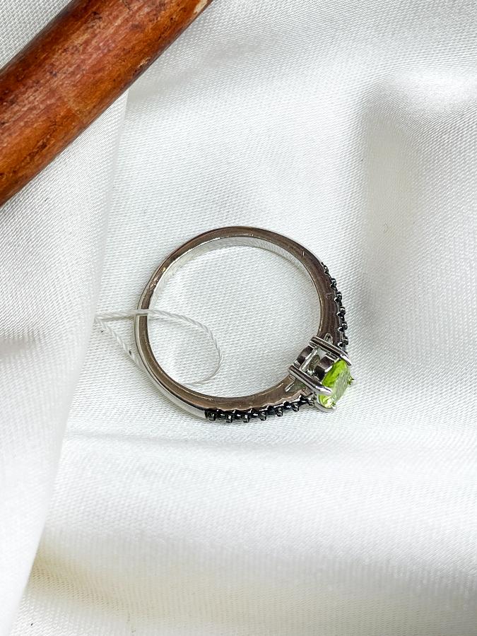 купить Кольцо из серебра с хризолитом и сапфиром,18,5 размер , фото 5