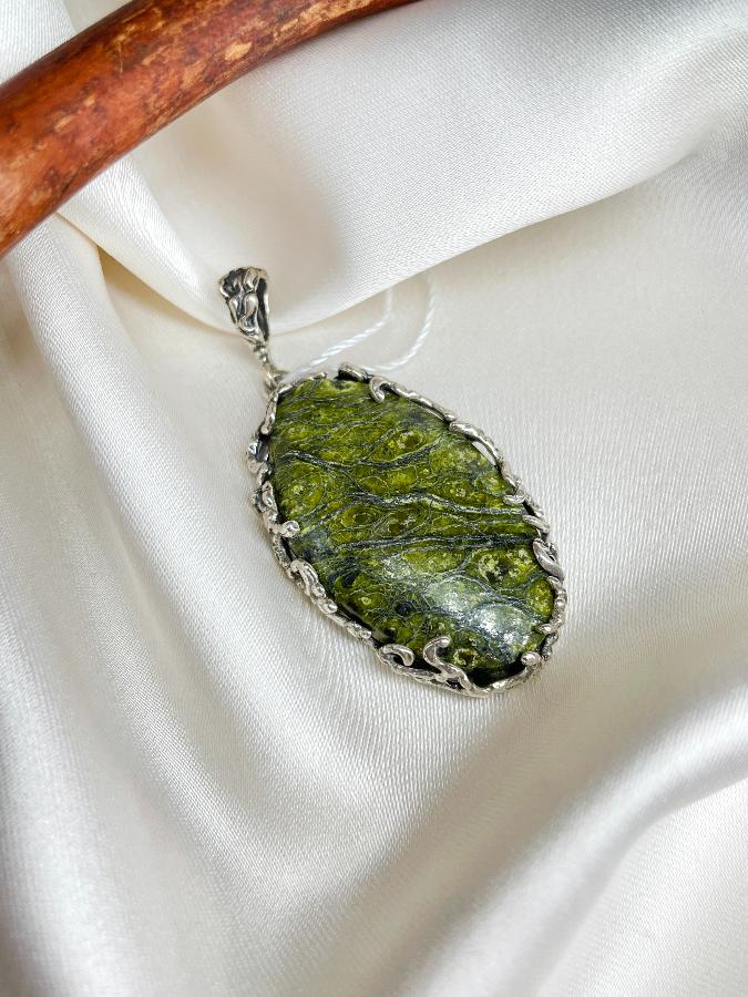 Кулон из серебра с змеевиком U-3773, фото 3