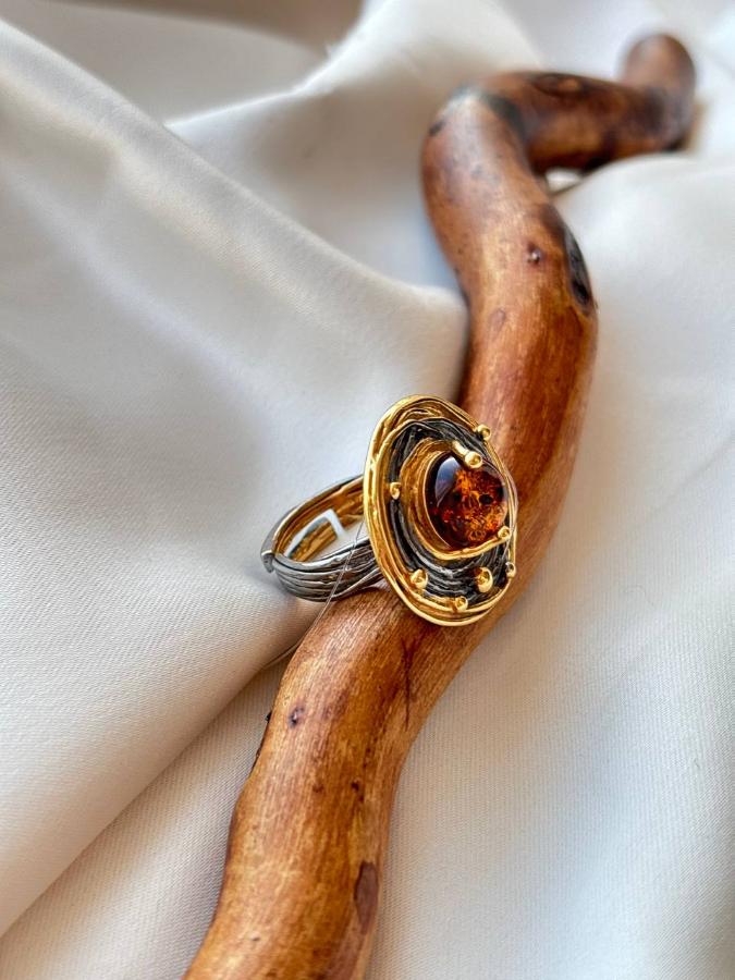 купить Кольцо из серебра с янтарем , фото 1