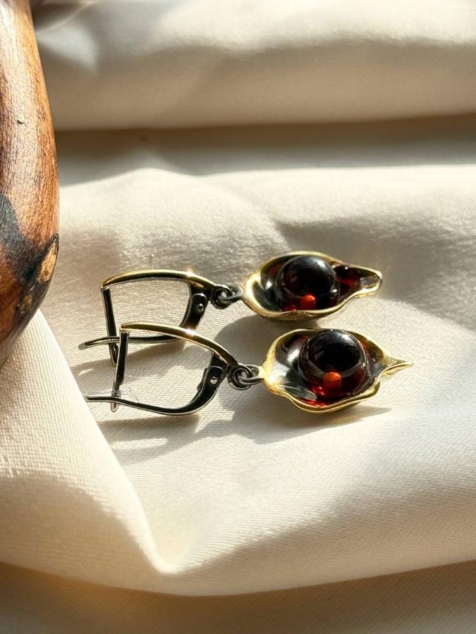 купить Серьги из серебра с красным янтарем  , фото 1