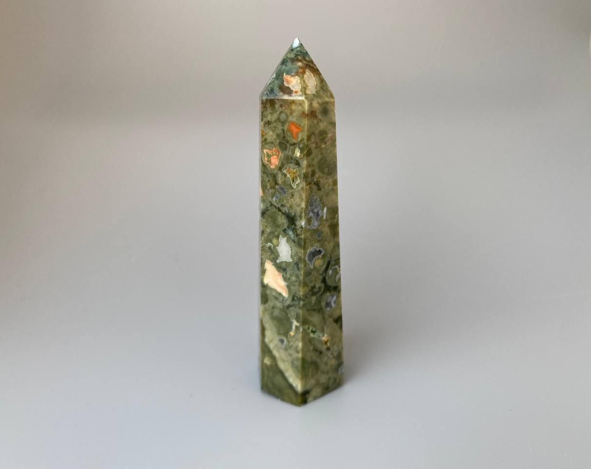 Столбик (обелиск) из риолитовой яшмы 9,7х2,5х2,4 см ST-0003, фото 1