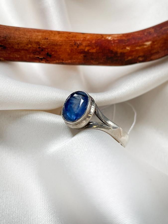купить Кольцо из серебра с кианитом,18 размер  , фото 1