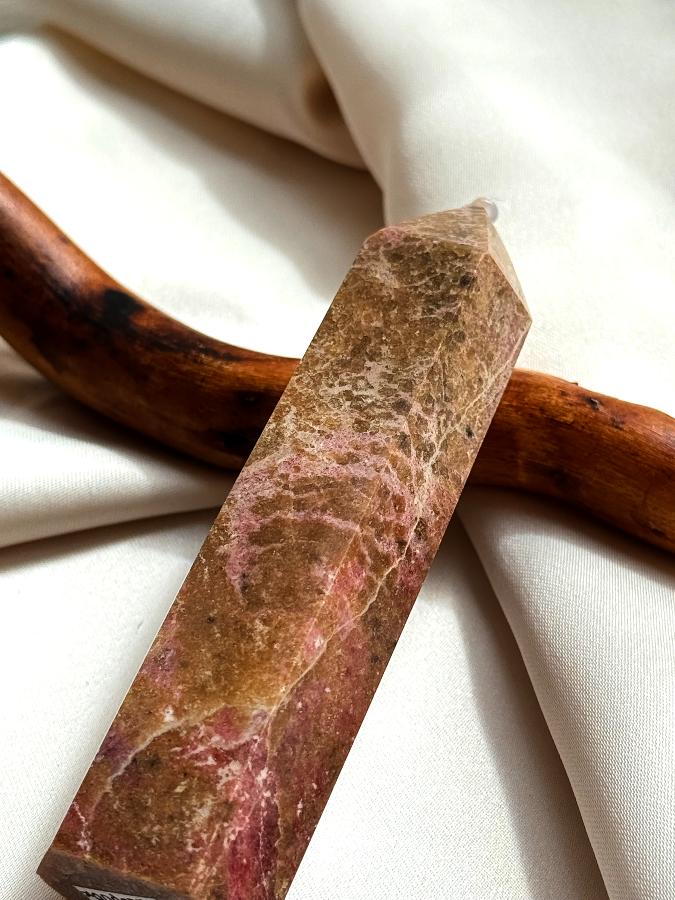 Столбик (обелиск) из родонита, 10 х 2,5 см ST-0050, фото 4