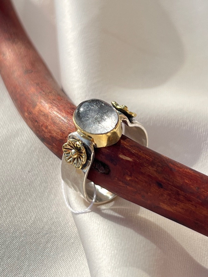 Кольцо из серебра с волосатиком (рутиловый кварц) в огранке, 19,25 размер U-1426, фото 1