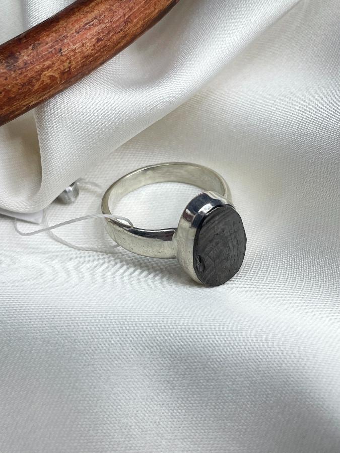 купить Кольцо из серебра с элитным шунгитом,17,5 размер , фото 4