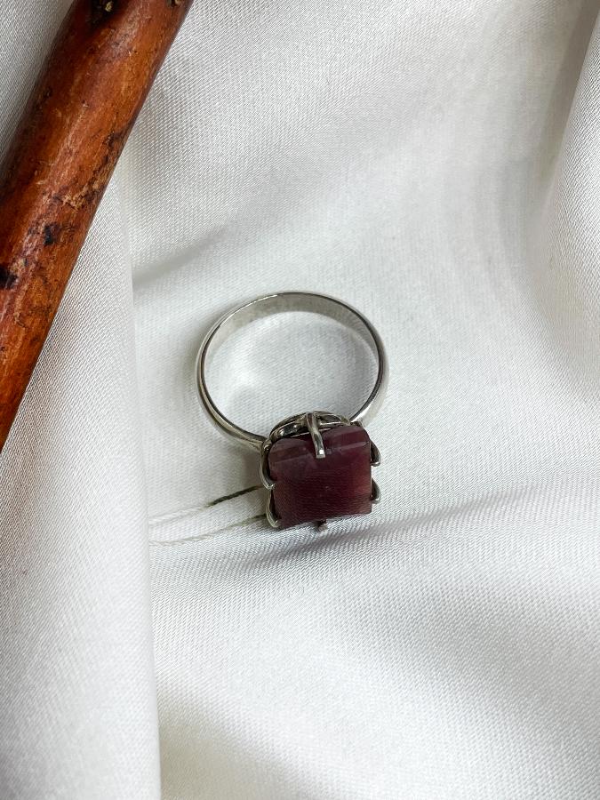 купить Кольцо из серебра с рубином (красный корунд), 18,5 размер , фото 5