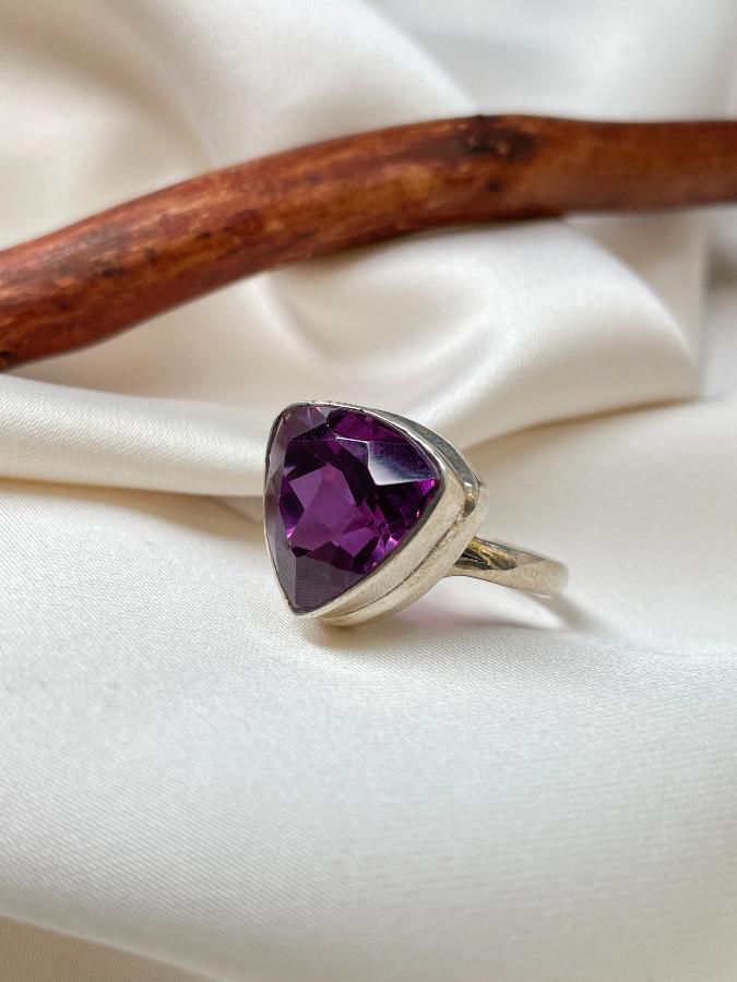 купить Кольцо из серебра с аметистом, 17,8 размер , фото 2