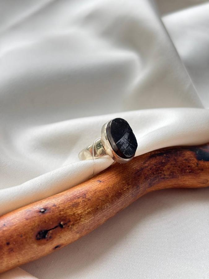 купить Кольцо из серебра с шунгитом  , фото 1