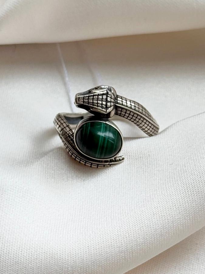 Кольцо из серебра с малахитом,19 размер  U-3830, фото 1