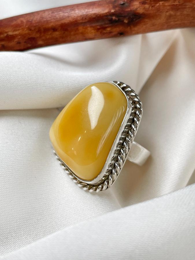 купить Кольцо из серебра с янтарем,17 размер , фото 3