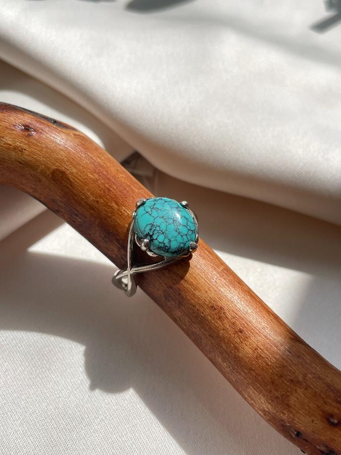 купить Кольцо из серебра с бирюзой, 17,0 размер  , фото 1