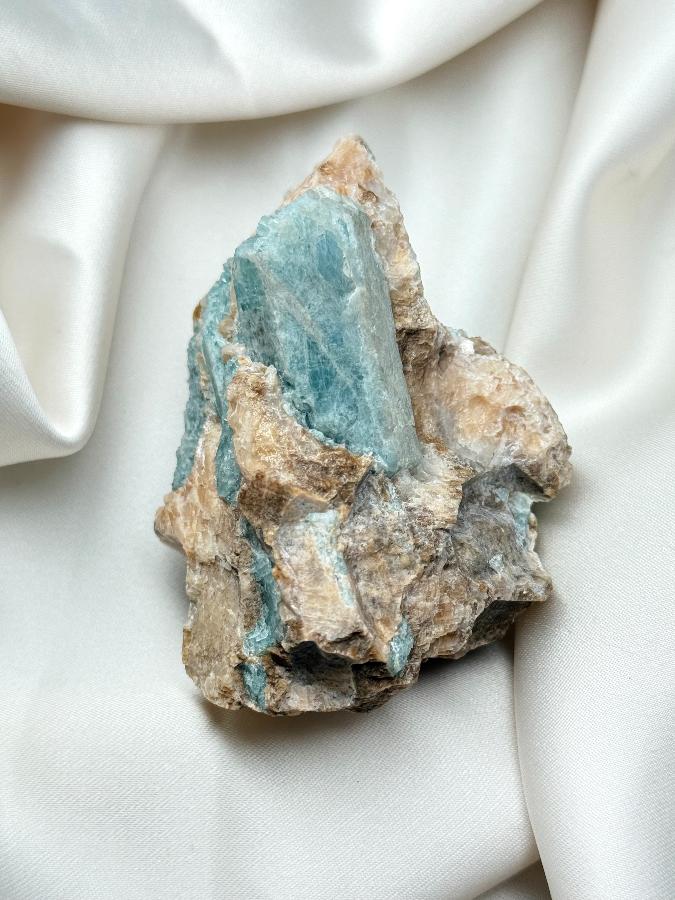 Образец аквамарина,7 х 4,5 х 3 см OBM-1585, фото 4