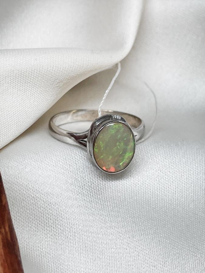 купить Кольцо из серебра с опалом, 17,5 размер  , фото 4