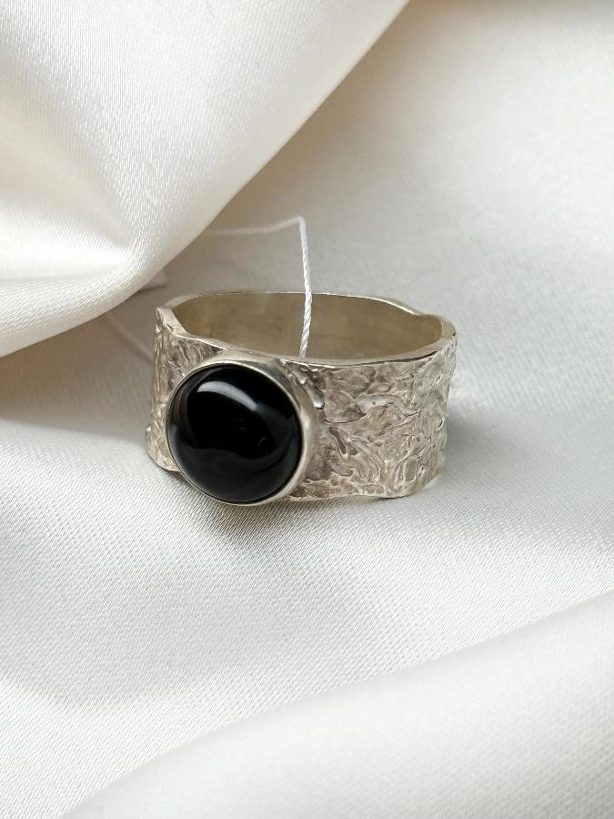 купить Кольцо из серебра с черным агатом,19 размер , фото 1