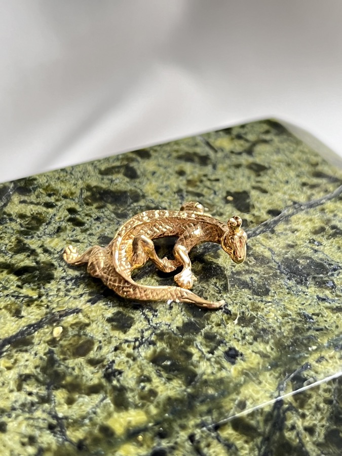 Шкатулка из змеевика с ящеркой на крышке, 5,7 х 8 х 12,3 см SCH-0025, фото 3