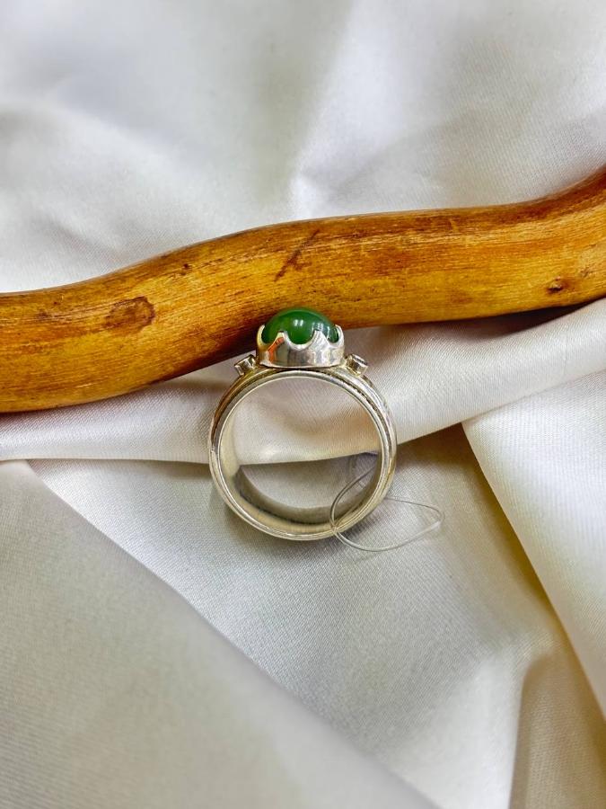 купить Кольцо из серебра с нефритом , фото 3