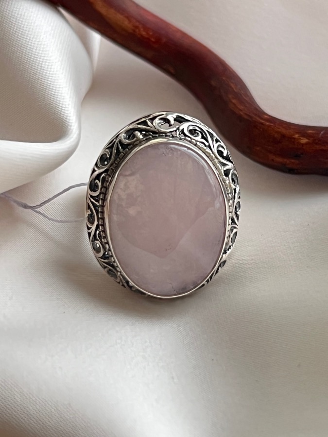 Кольцо из серебра с розовым кварцем, 17,75 размер U-562, фото 3