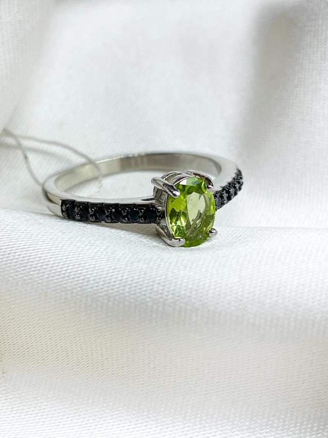 купить Кольцо из серебра с хризолитом и сапфиром,18,5 размер , фото 4