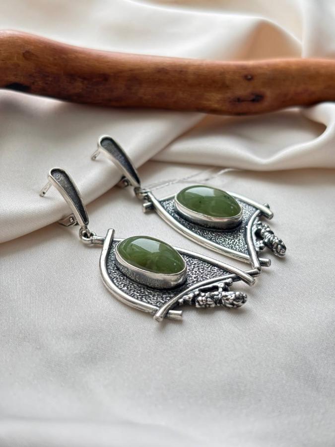 купить Серьги из серебра с нефритом  , фото 3