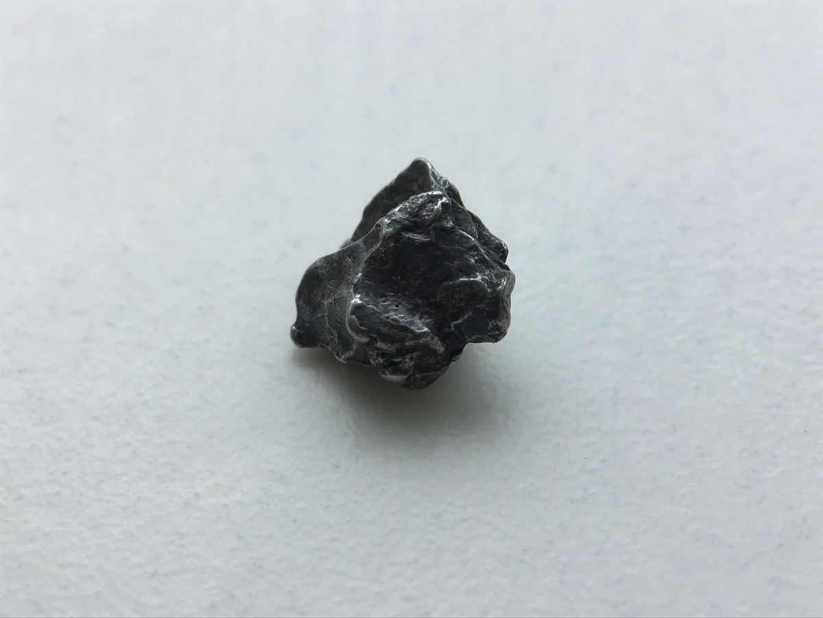 Метеорит Кампо-дель-Сьело 0,9 х 0,7 х 0,4 см MT-0016, фото 1