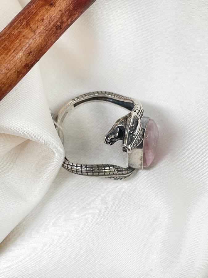 купить Кольцо из серебра с турмалином в форме змеи,15,5 размер , фото 4