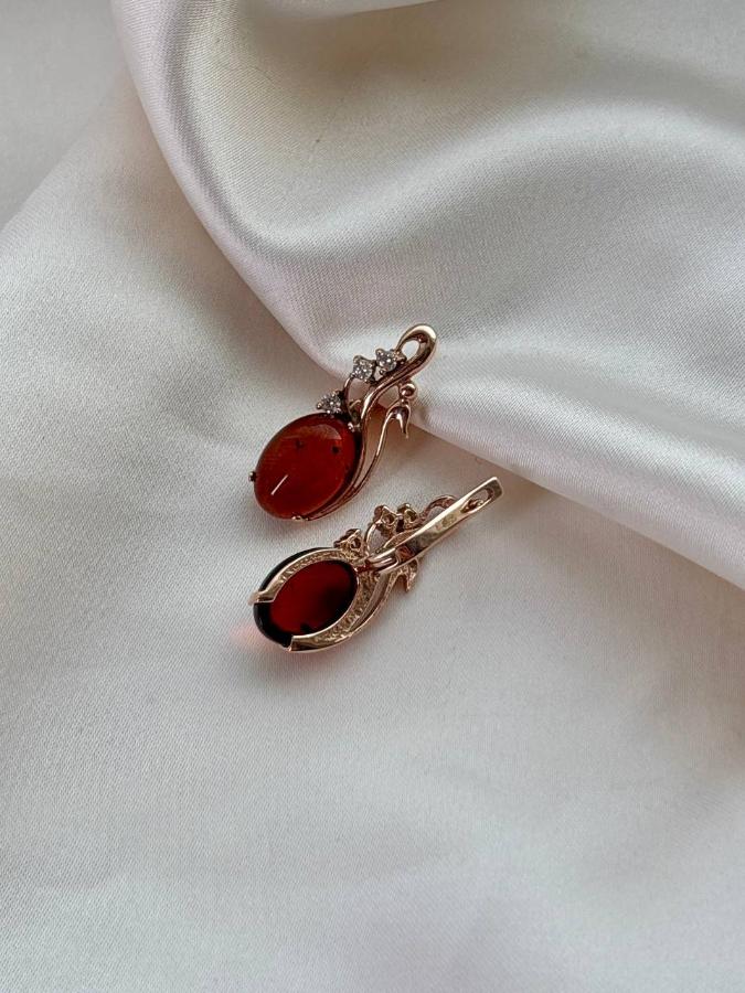 купить Серьги из серебра с красным янтарем и фианитом , фото 4