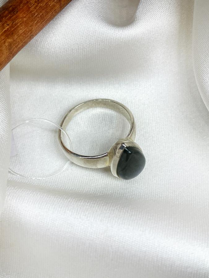 купить Кольцо из серебра с лабрадором, 17 размер  , фото 5