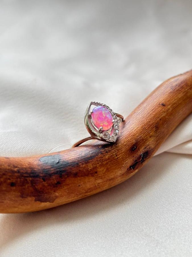 купить Кольцо из серебра с опалом (синтетический)  , фото 1