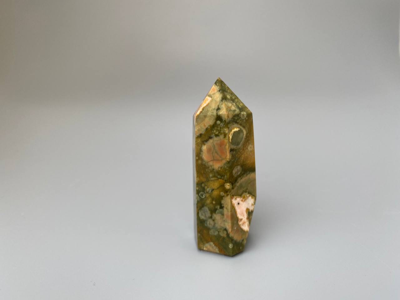 Столбик (обелиск) из риолитовой яшмы 6,4х2,0х2,4 St-0019, фото 1