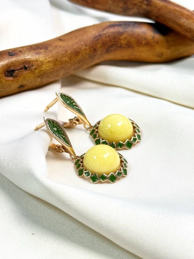 купить Серьги из серебра с белым янтарем  , фото 1