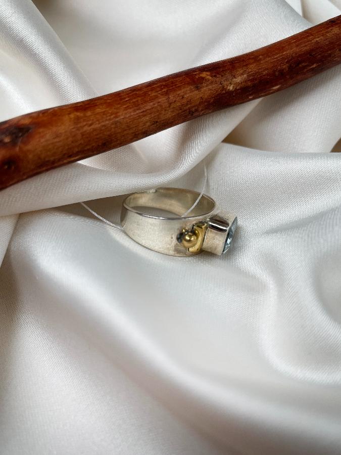 купить Кольцо из серебра с топазом,17 размер  , фото 4