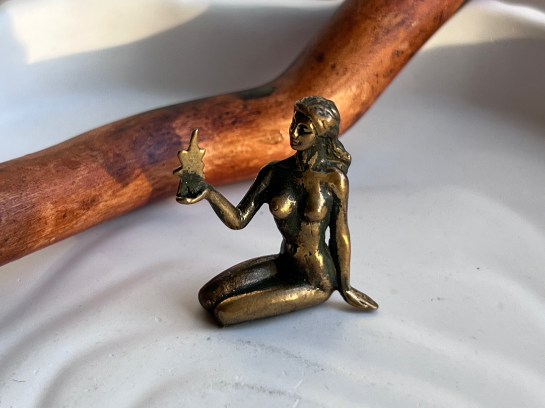 Фигурка Девы (знак зодиака) из бронзы  FGB-0145, фото 1
