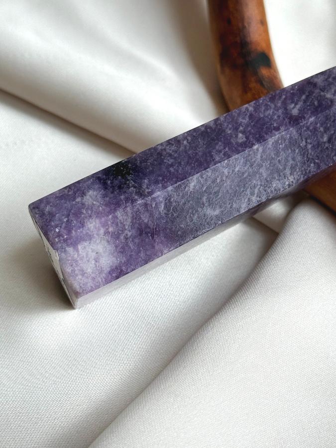 Столбик (обелиск) из лепидолита, 9 х 2 см ST-0051, фото 2