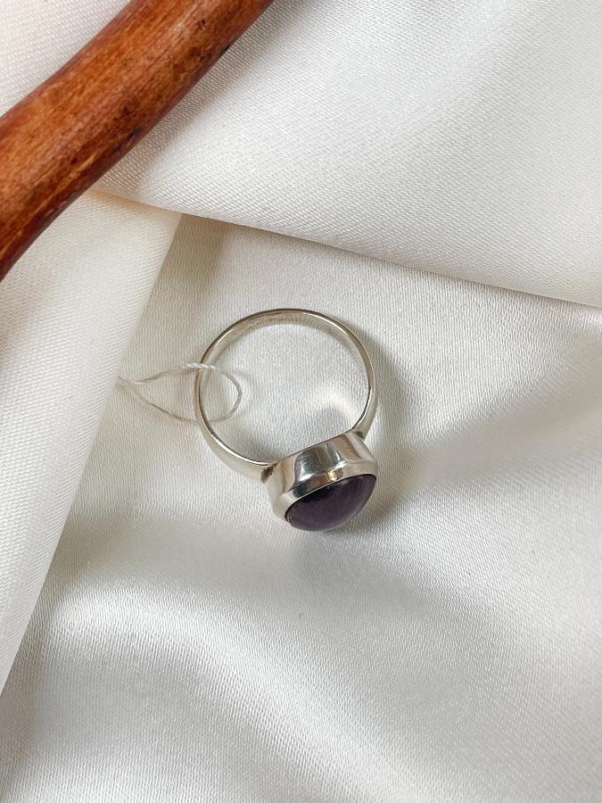 купить Кольцо из серебра с темным рубином,17 размер , фото 5