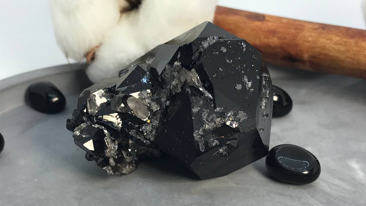 Морион, кристалл двухголовик 5,2х4,8х3,4 см KR-0016, фото 2