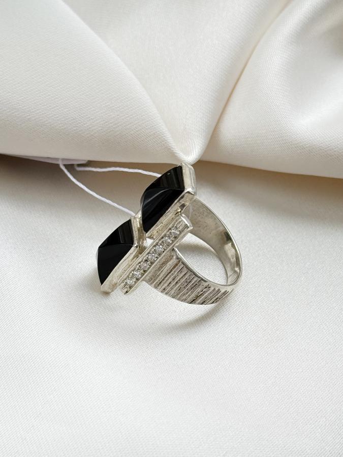 купить Кольцо из серебра с верделитом (зеленый турмалин),16 размер , фото 2