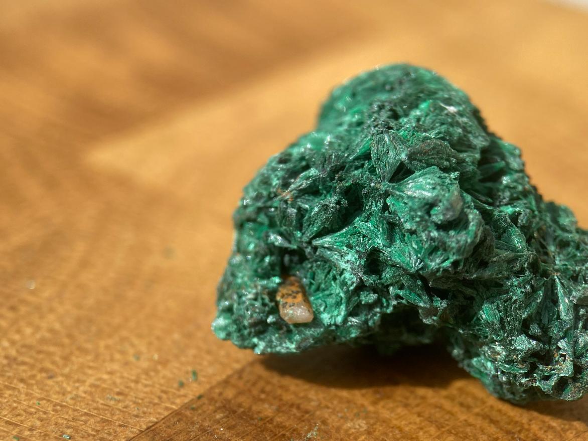 Малахит кристаллический, 3.0 х 2,5 х 2,1 см. OBM-0280, фото 4