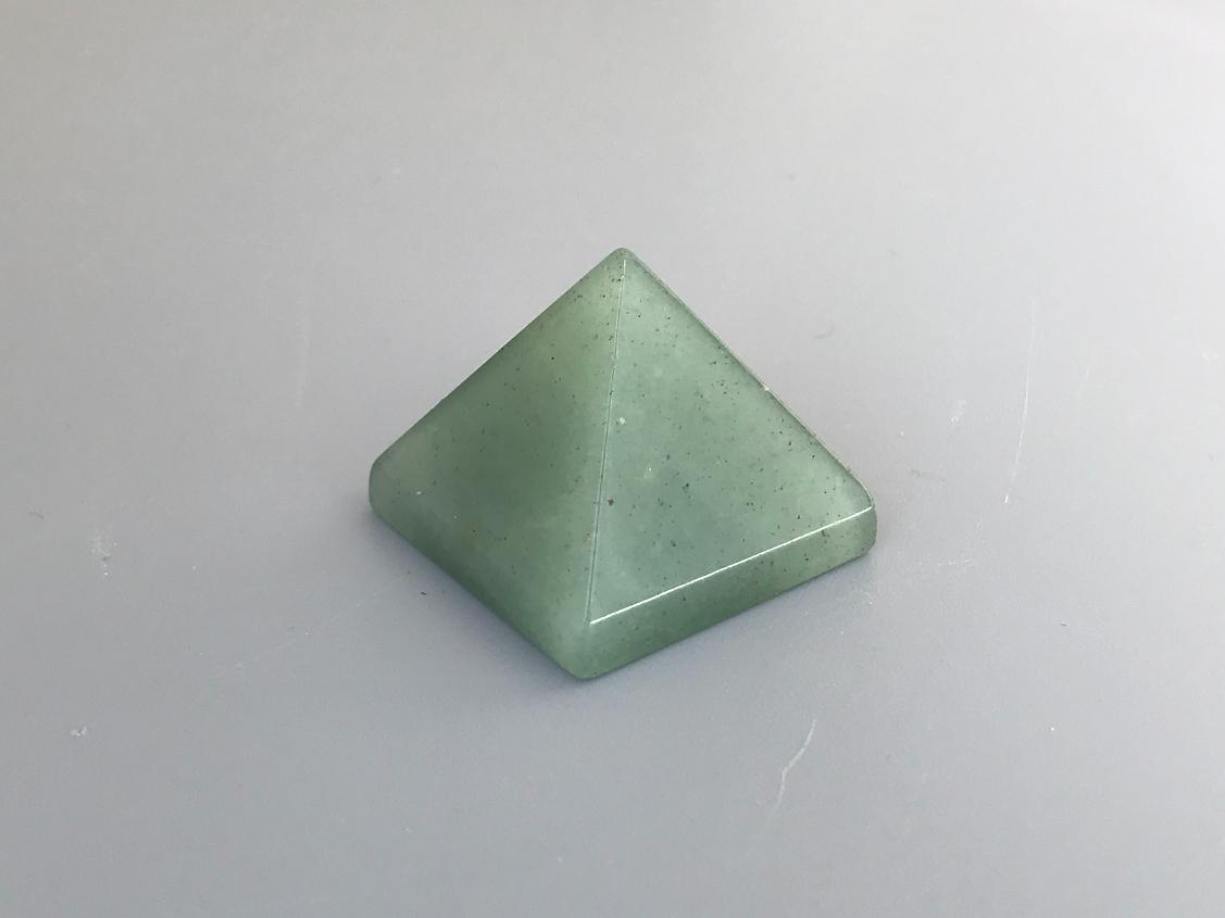 Пирамида из зелёного авантюрина 2,6х3,1х3,1 см PR-0018, фото 2