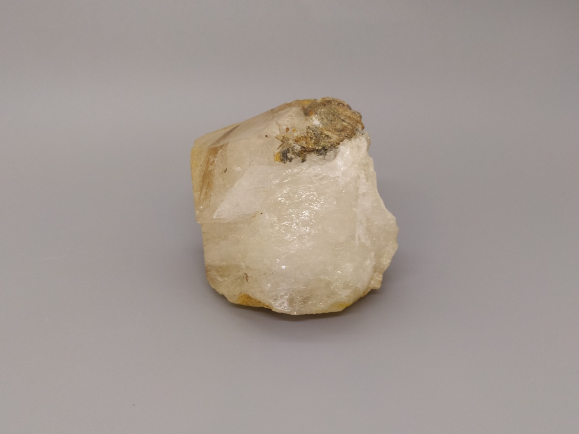 Кварц с рутилом (волосатик), кристалл 5,3х4,8х6,3 см 2020139, фото 1