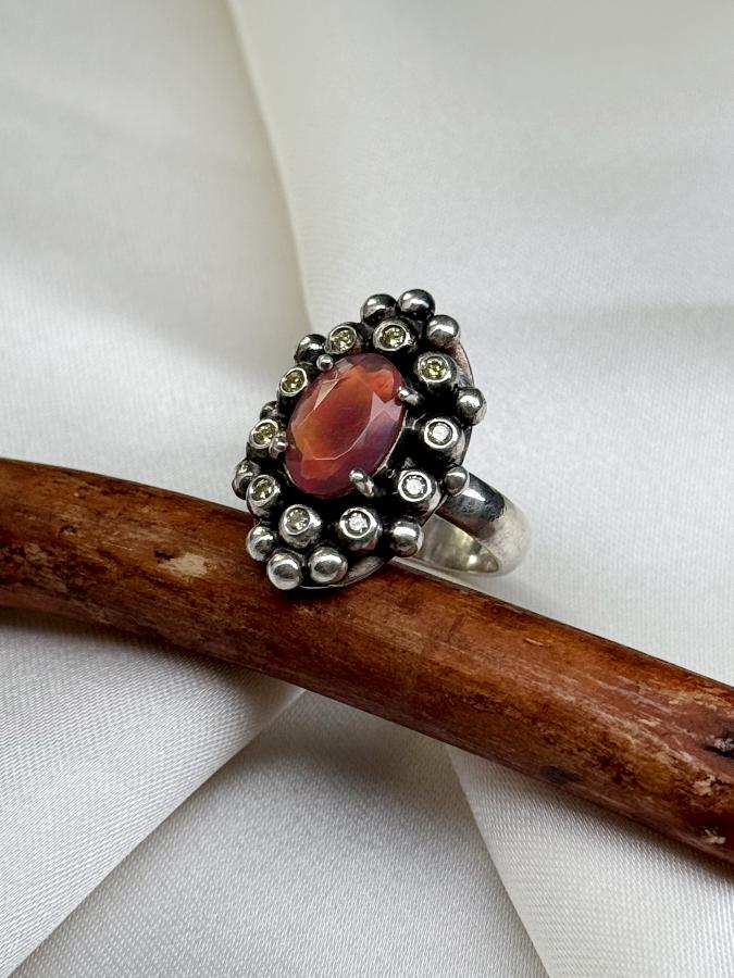 купить Кольцо из серебра с благородным опалом,16 размер  , фото 1