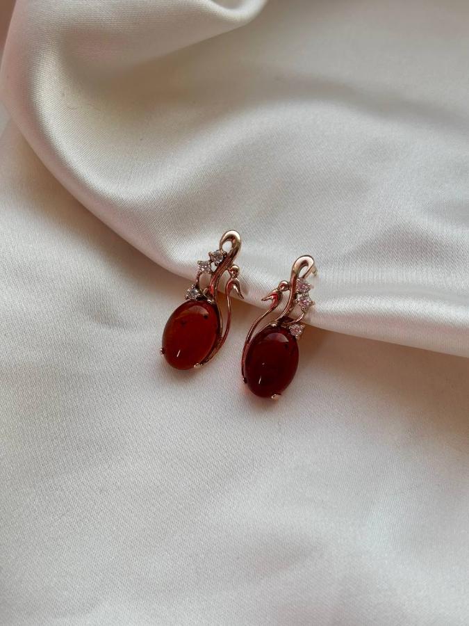 купить Серьги из серебра с красным янтарем и фианитом , фото 2