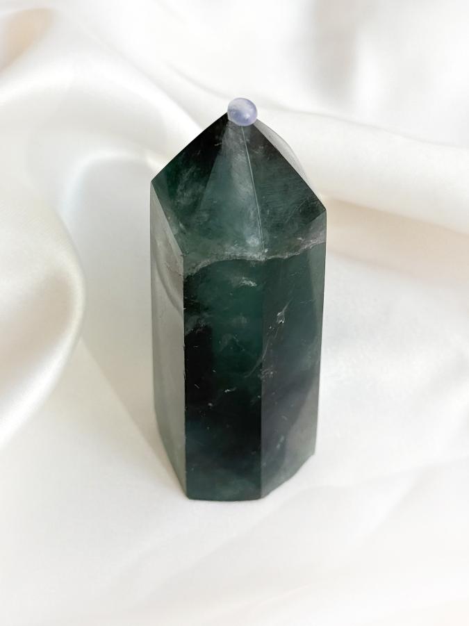 Столбик (обелиск) из флюорита, 8 х 2,8 см ST-0027, фото 1