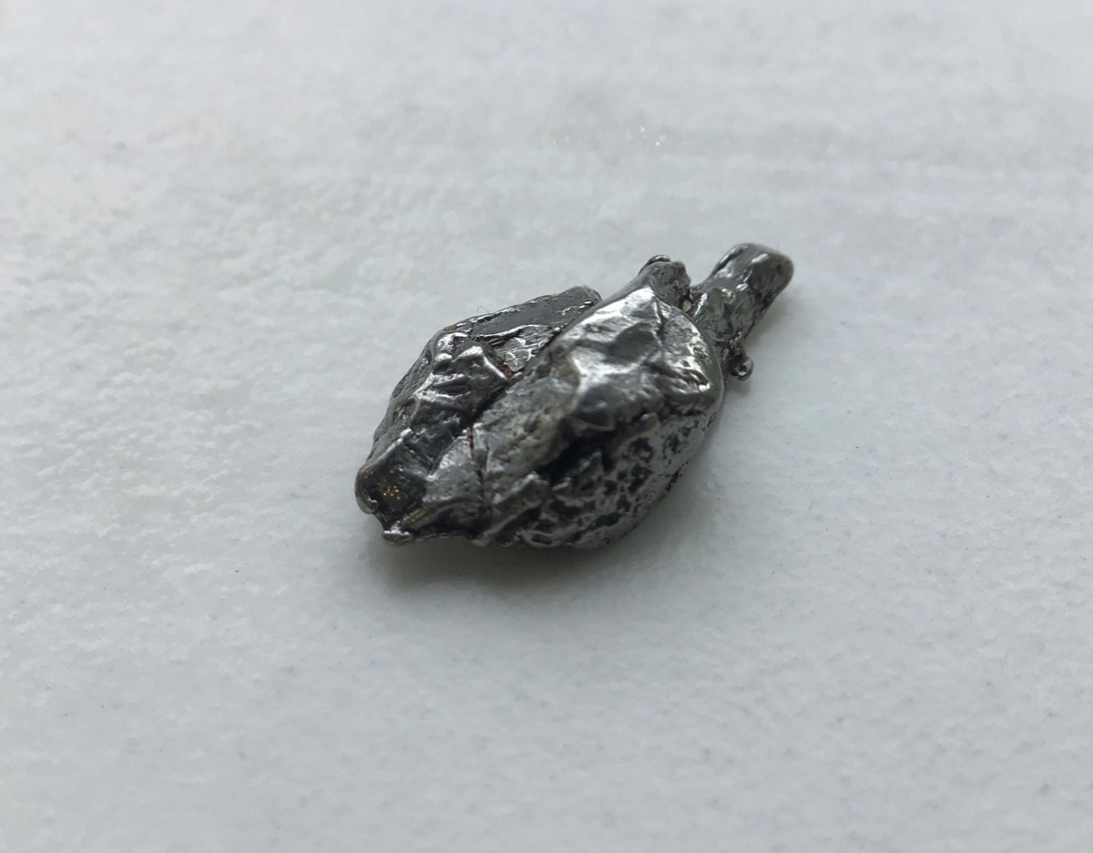 Метеорит Кампо-дель-Сьело 0,7 х 1,4 х 0,3 см MT-0015, фото 1