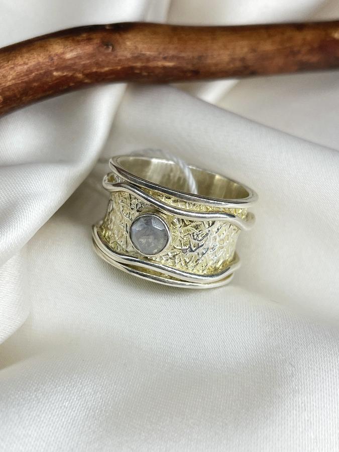 купить Кольцо из серебра с лунным камнем,17,5 размер  , фото 1