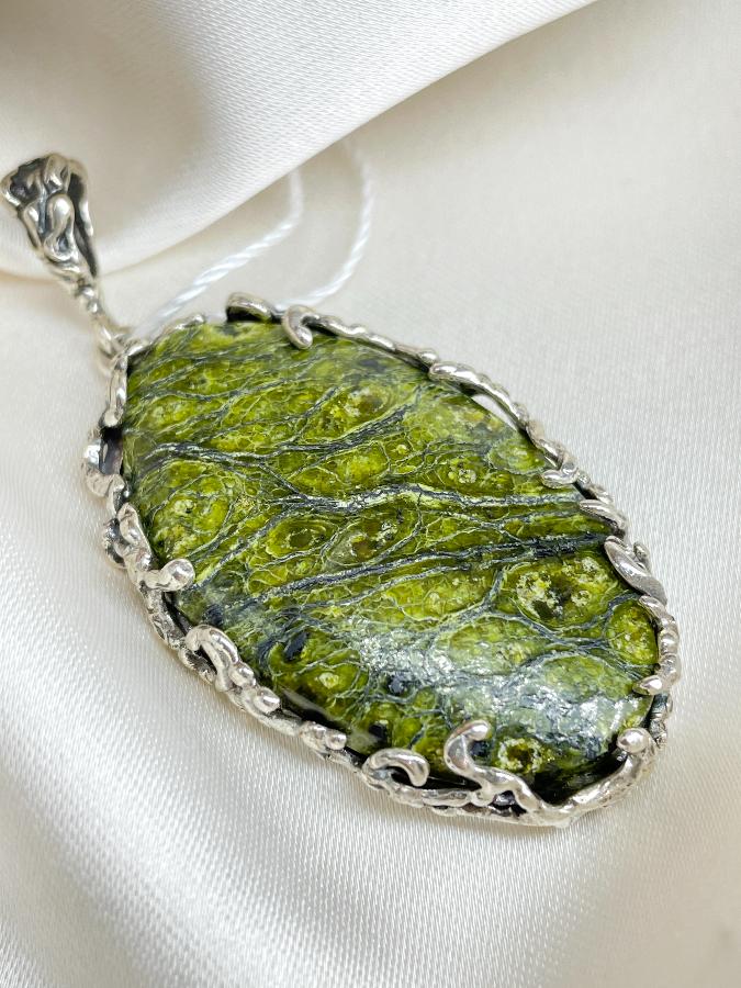 Кулон из серебра с змеевиком U-3773, фото 1