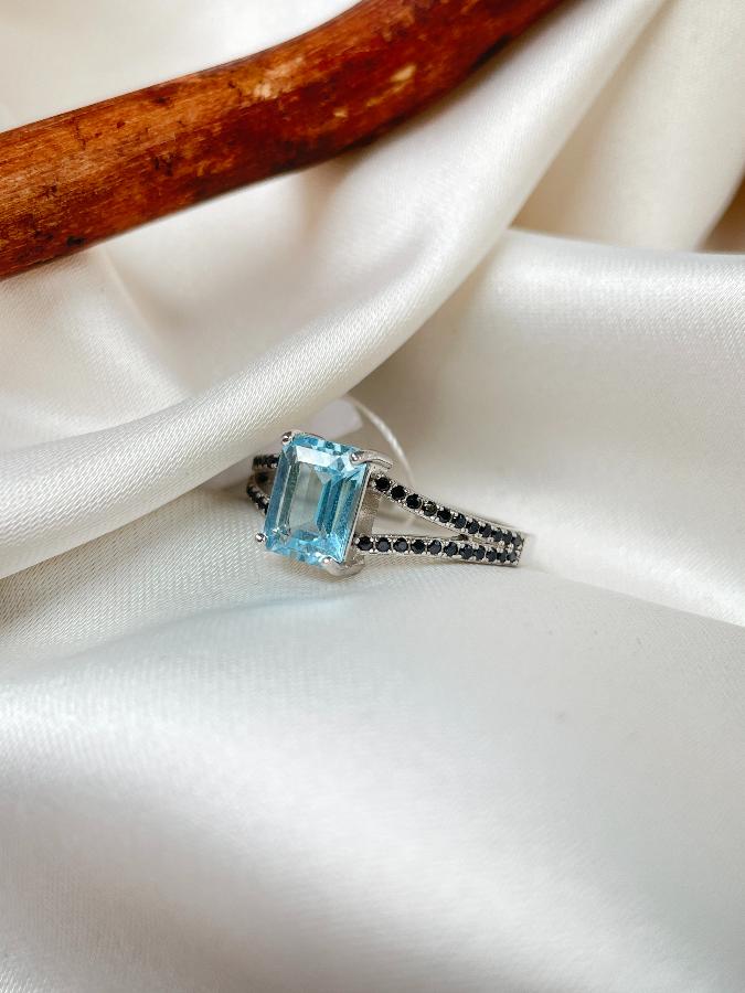 купить Кольцо из серебра с Лондон топазом,18 размер  , фото 2