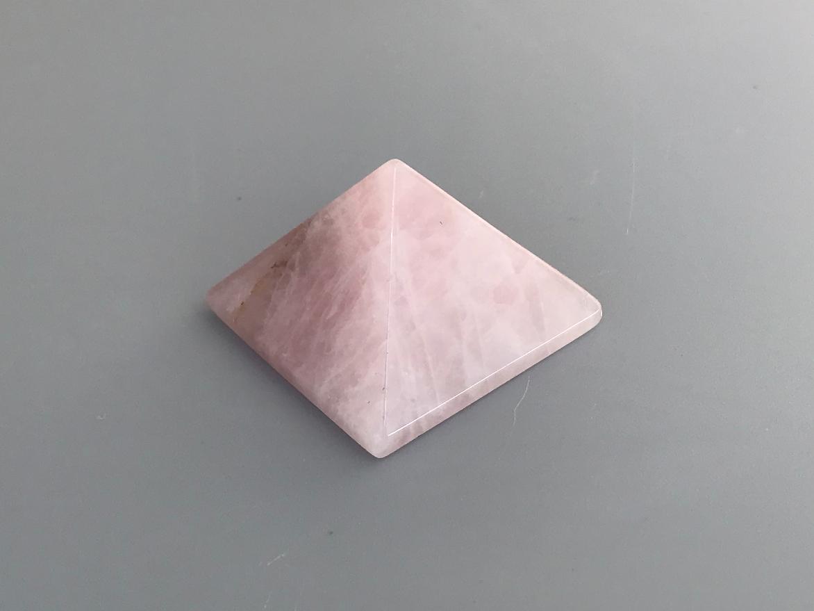 Пирамида из розового кварца 2,6х3,9х3,9 см PR-0031, фото 2
